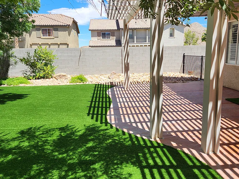 10528 Cliff Edge Ct — Photo 34