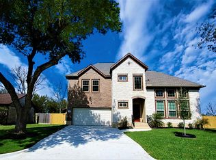 11215 Camphorwood Dr, Houston, TX 77089