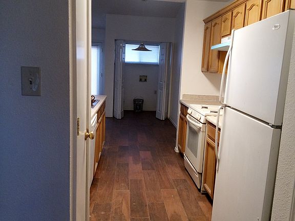3rd image of 3801 Tierra Zafiro Dr