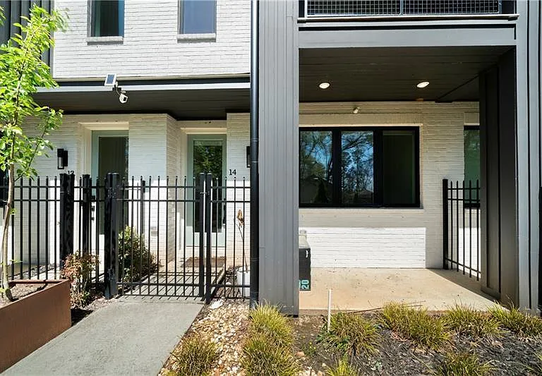 2347 Hosea L Williams Dr NE #14 — Photo 2