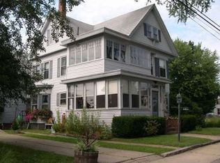 30 Leonard St, Rochester, NH 03867