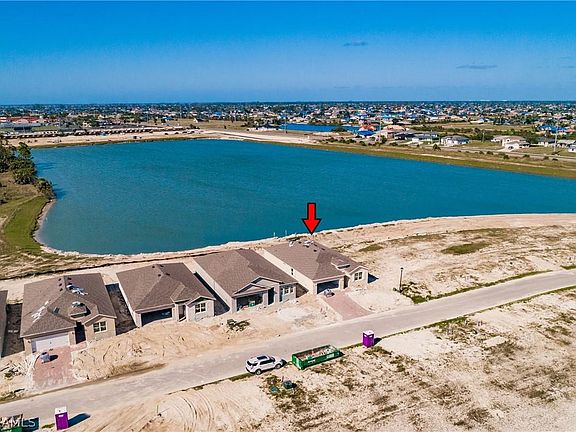 3rd image of 624 Parkshore Lake Ave