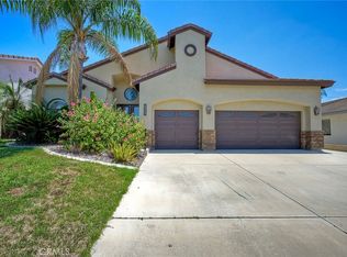 30896 Emperor Dr, Canyon Lake, CA 92587