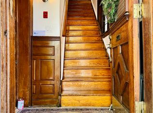 320 S 44th St #2FB, Philadelphia, PA 19104