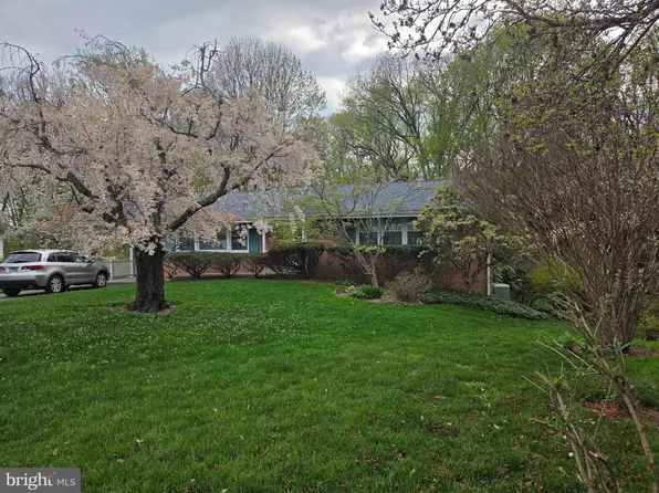 101 Daleview Ct, Lutherville Timonium, MD 21093