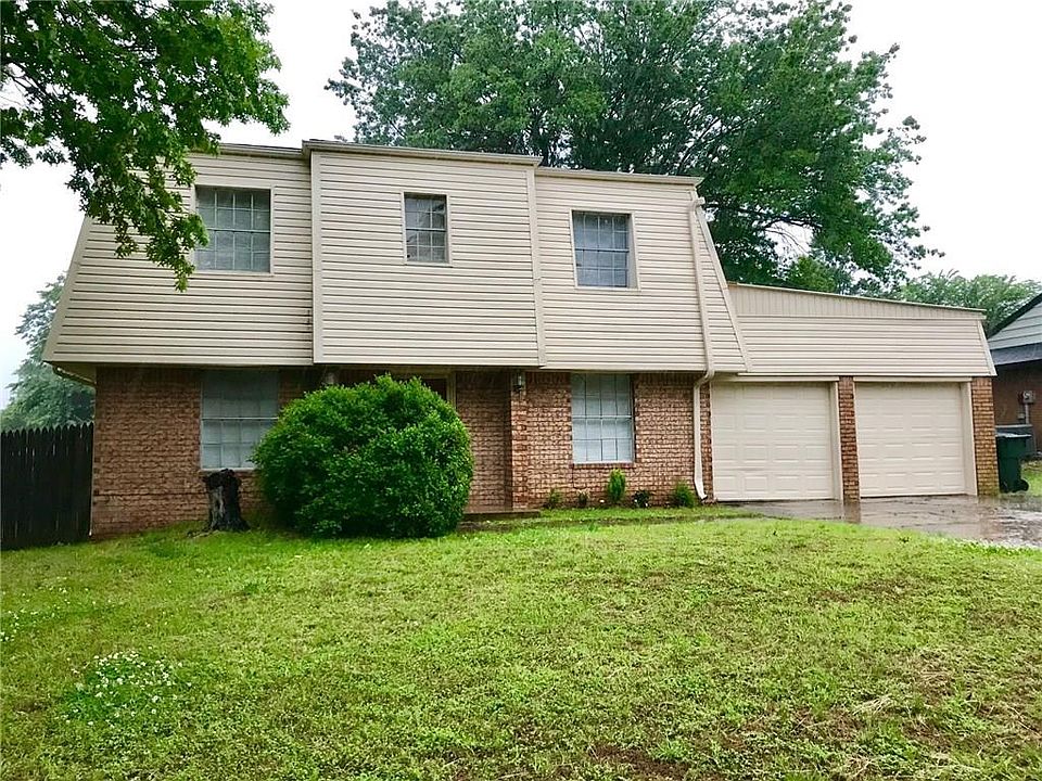 1st image of 2326 Lindenwood Ln