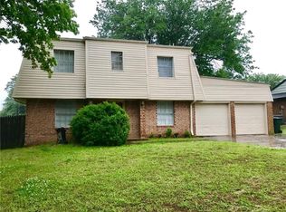 2326 Lindenwood Ln, Norman, OK 73071