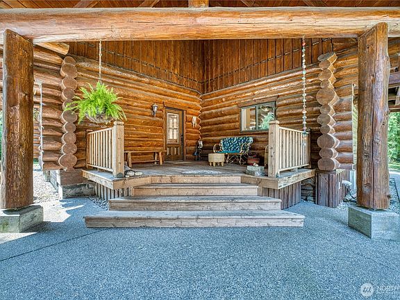 4th image of 35837 Fox Creek Lane