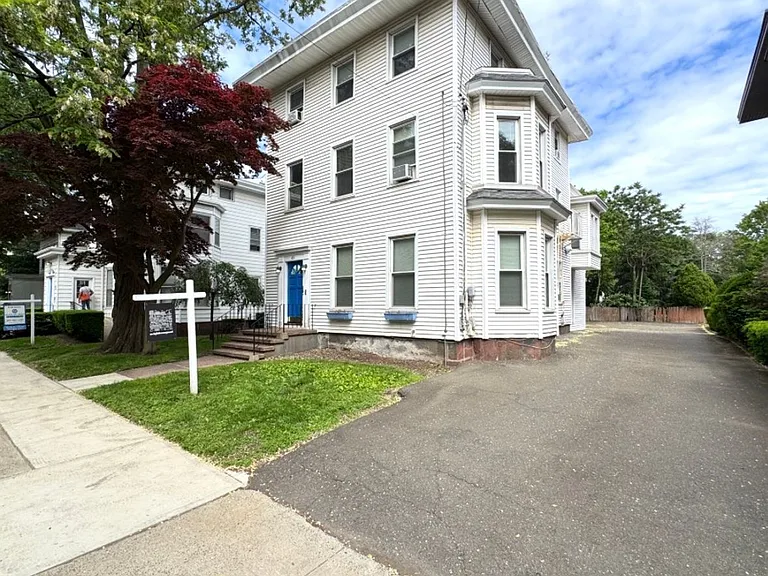 451-459 Orange St — Photo 20