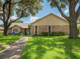 1202 Edgewood Dr, Richardson, TX 75081