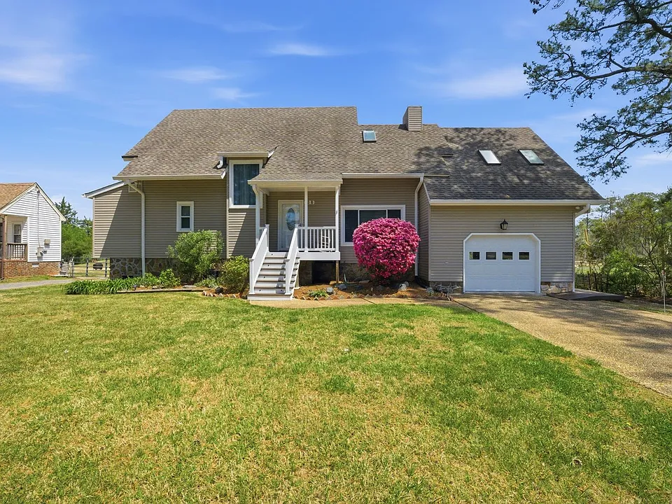 20B Freeman Dr