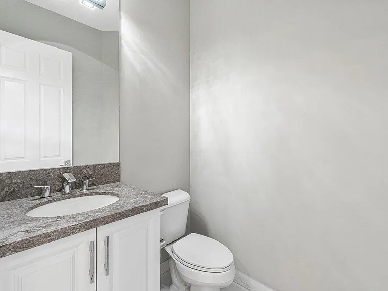 17352 Rosella Rd — Photo 24