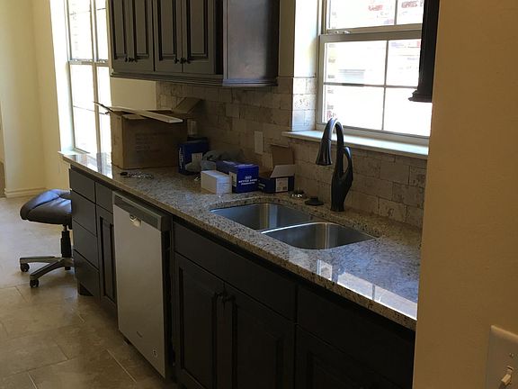 Kitchen - Dishwasher