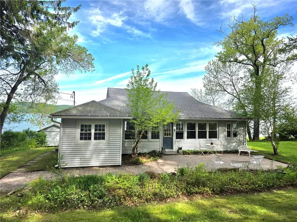 115 Log Cabin Rd, Richfield Springs, NY 13439