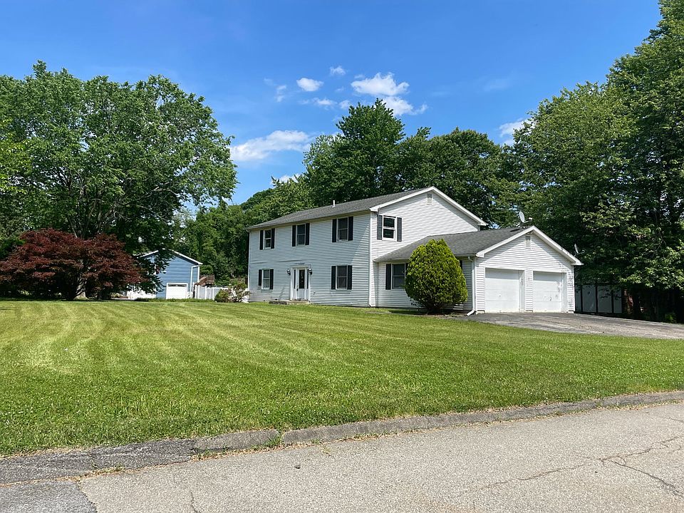 1 Schnabl Ct, Wappingers Falls, NY 12590 Zillow