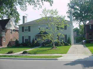 662 Neff Rd, Grosse Pointe, MI 48230