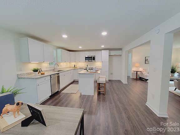 4th image of 119 Lin Mar Dr