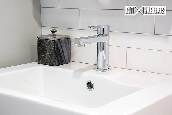 Sold by Citi Habitats | media 7