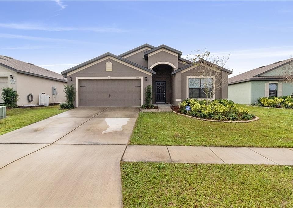 1st image of 650 Swallowtail Dr