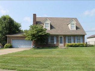 404 Quail Run Rd, Versailles, KY 40383