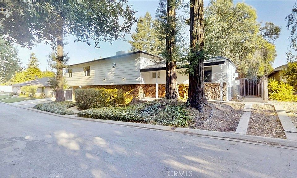 1st image of 475 S Barrett Rd APT A