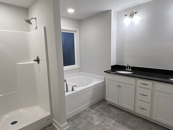 5th image of 3004 Pasteur Ct Lot 547