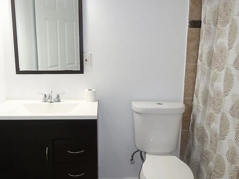 3213 Valley Forest Dr — Photo 5