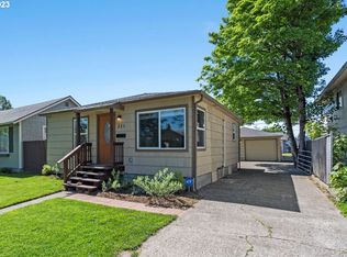 221 20th Ave, Longview, WA 98632