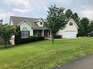 124 Free Hill Ext, Gray, TN 37615