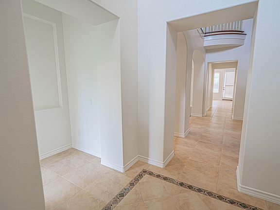 2nd image of 26149 W Shadow Rock Ln