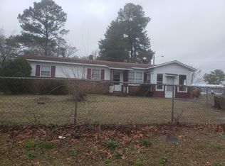 1709 Gardenia Ave, Fayetteville, NC 28311