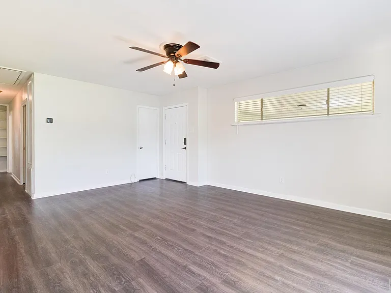 611 Dutton Dr #1 — Photo 15