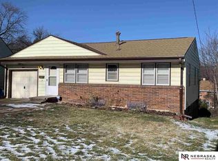 5020 Pinkney St, Omaha, NE 68104