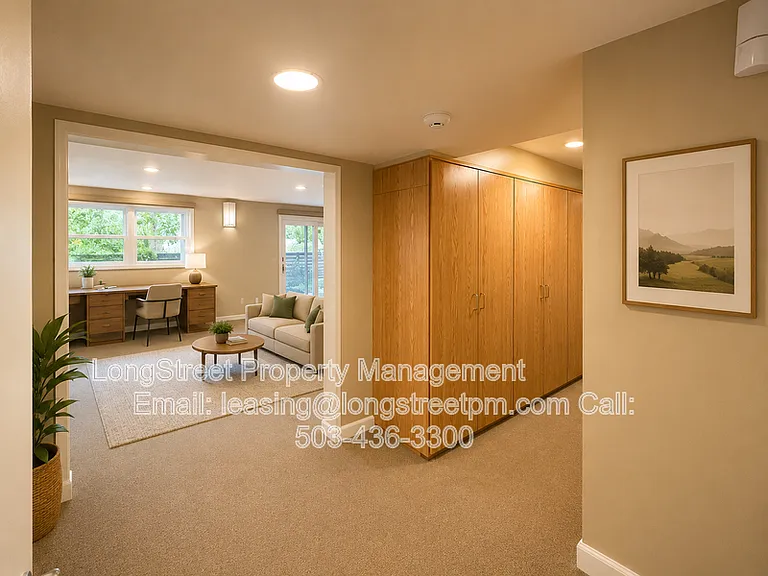 1243 SW Texas St — Photo 14