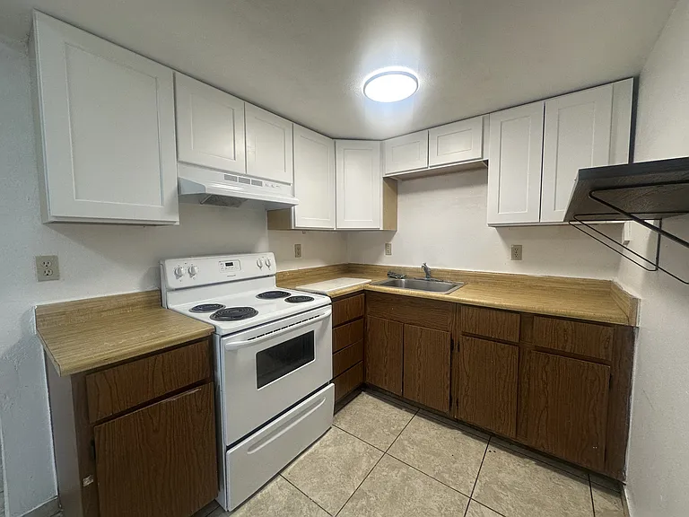 4707 Cessna Ave N — Photo 6