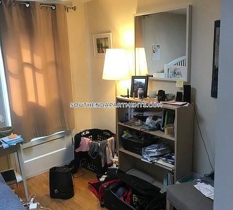 1519686381-0009-613685468-large