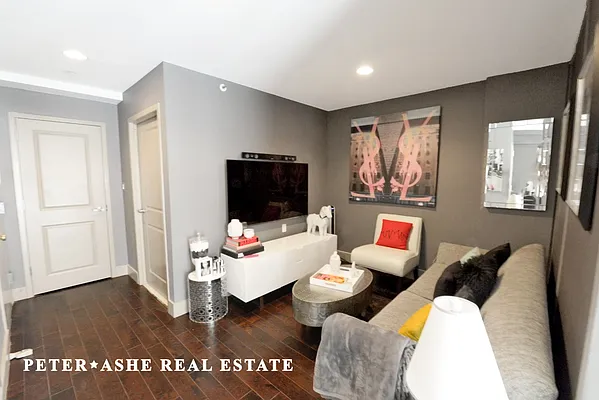 Rented by Peter Ashe | media 1