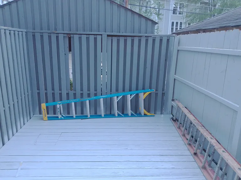 411 Noble St — Photo 35