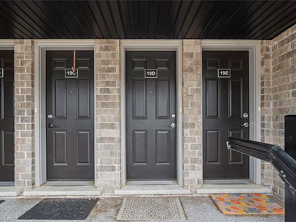 5th image of 1989 Ottawa St S #19D