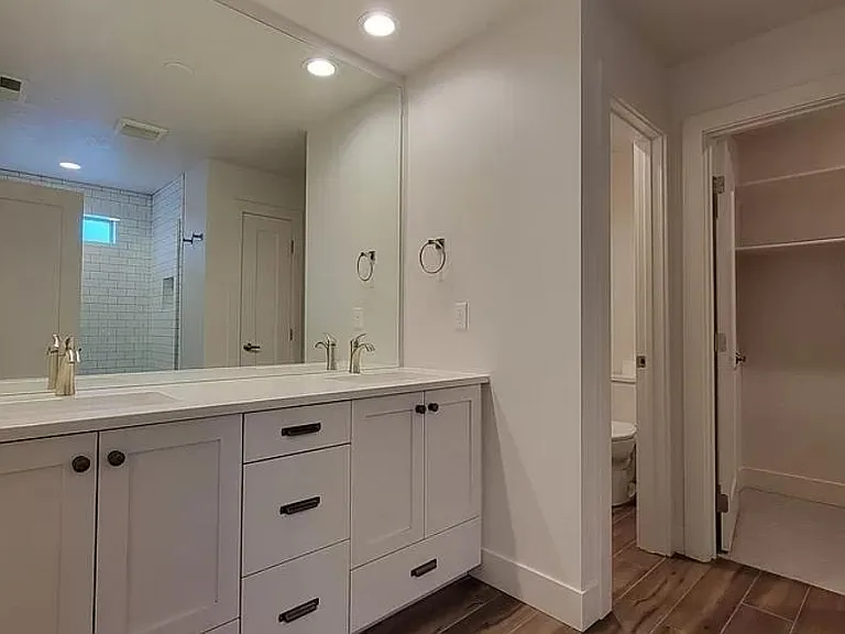 107 E Demming Ln — Photo 11