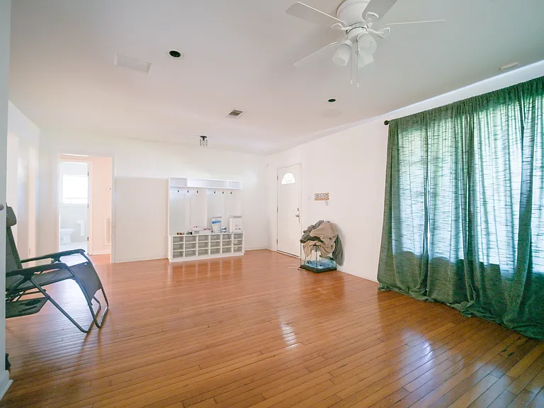 3615 Elysian Fields Ave — Photo 6