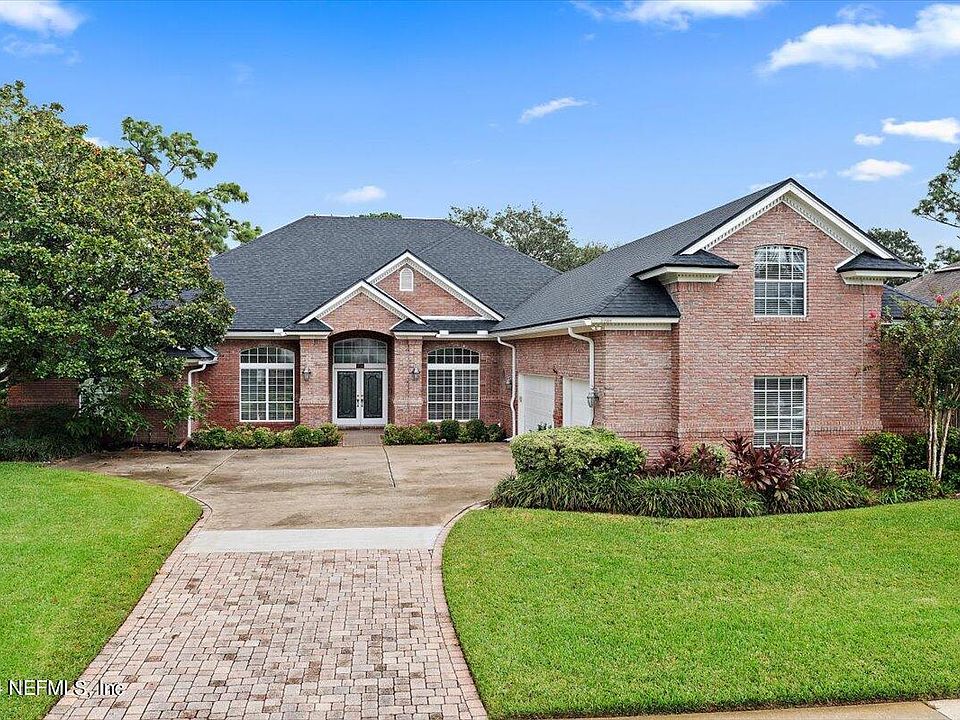 3735 VICKERS LAKE Drive, Jacksonville, FL 32224 | MLS #2047531 | Zillow