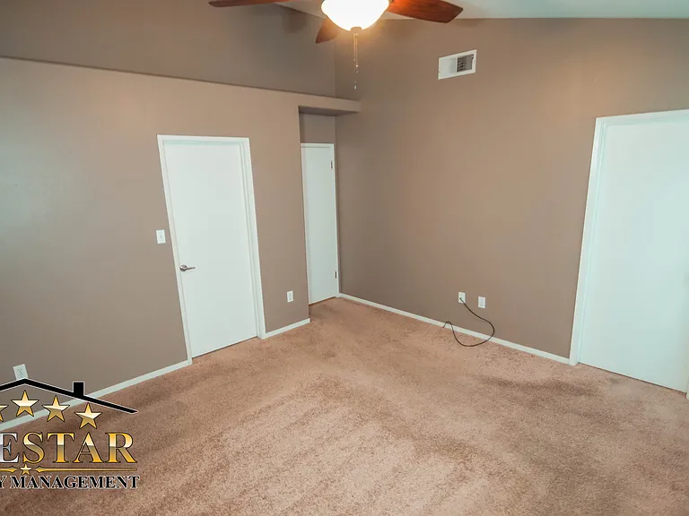 4334 Bareback Ln — Photo 21