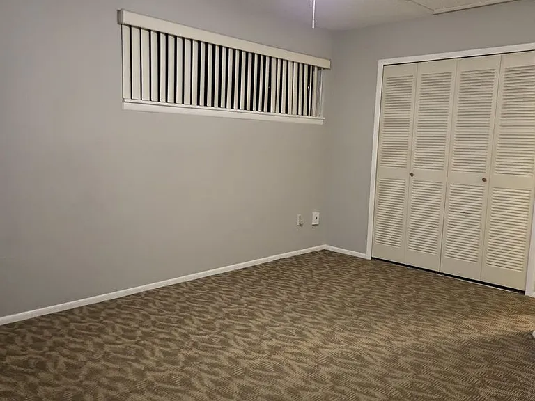 2738 Hunt Club Ln — Photo 24