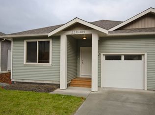 2231 Jingle Pot Rd #3-BEDROOM, Nanaimo, BC V9R6T5