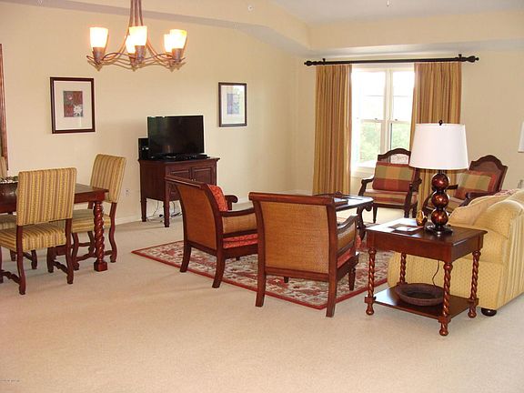 3rd image of 955 Registry Blvd Unit 314