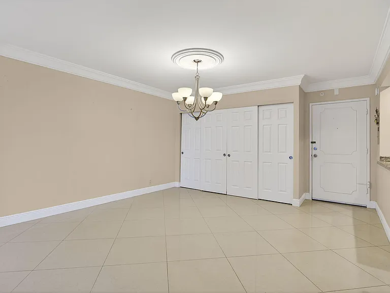 405 N Ocean Blvd #208 — Photo 9