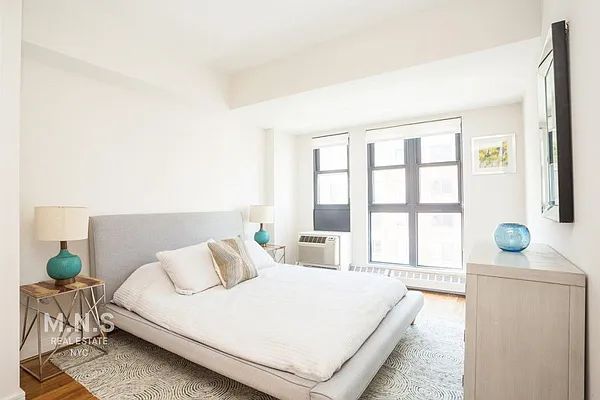 Rented by MNS Marketing | media 6