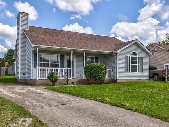 3rd image of 513 Cedar Park Cir