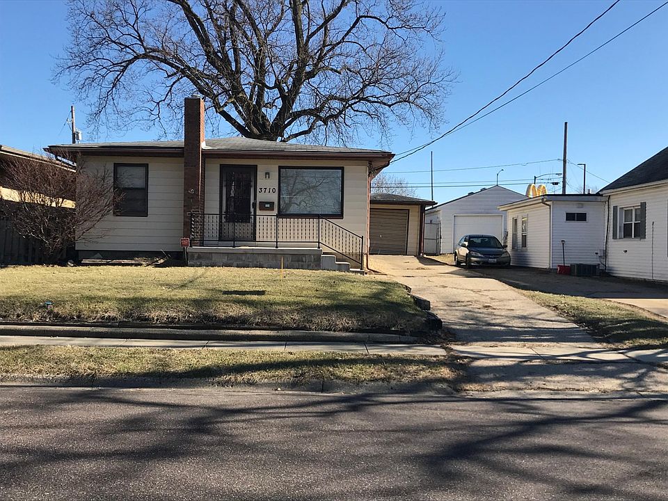 1st image of 3710 N Vincent Ave